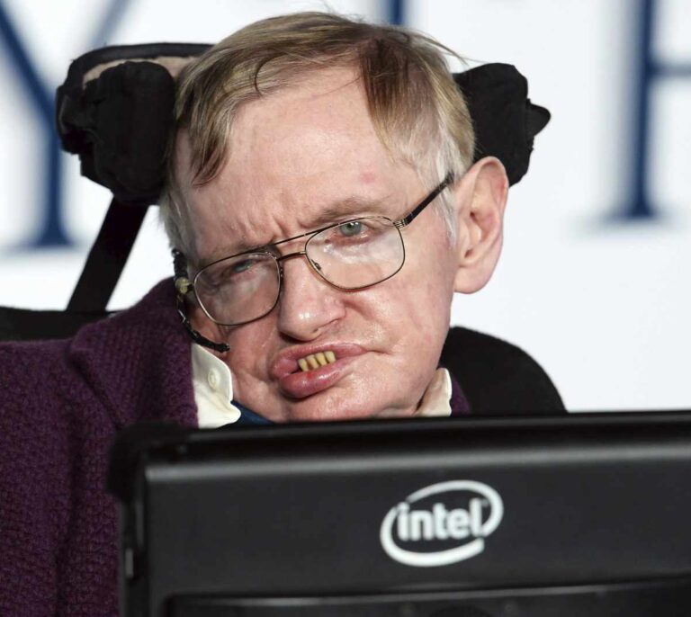 Nueve frases de Stephen Hawking