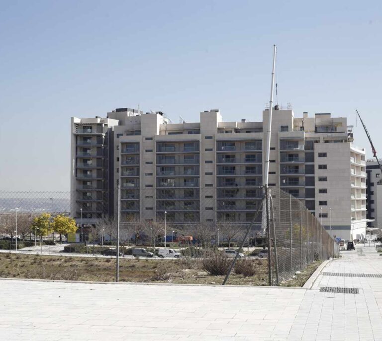 Vuelve el 'boom': las ventas de vivienda superan el medio millón por primera vez desde 2008