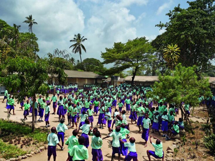 James Mollison. Serie Playground. Freetown Community Primary School, Mombasa, Kenia, 2011 © James Mollison