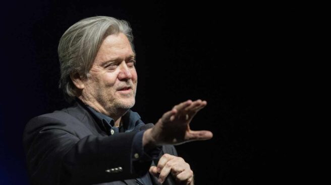 Steve Bannon, ex asesor del presidente Trump, durante su gira europea.