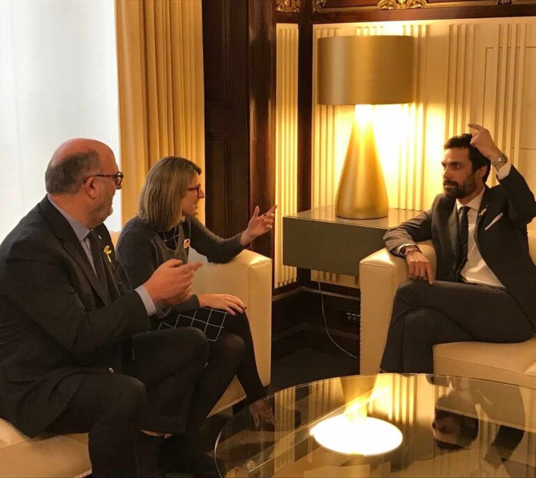 JxCat y ERC cierran un acuerdo de legislatura y lo trasladan a la CUP