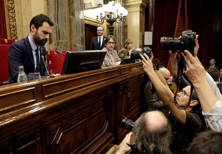 Torrent pide la creación de un "frente unitario" contra el "régimen autoritario" de Rajoy