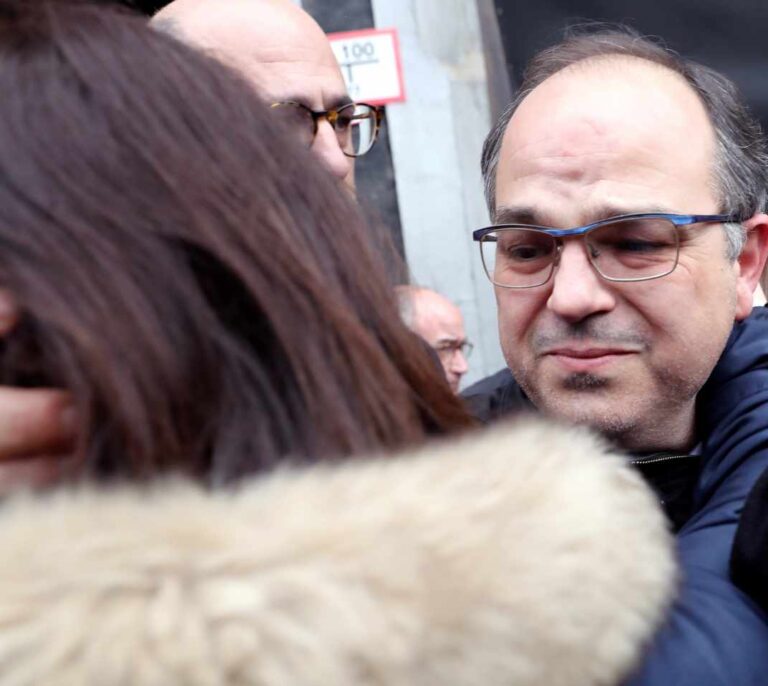 El TSJC acuerda investigar a Turull por ceder bienes a su esposa antes del 1-O