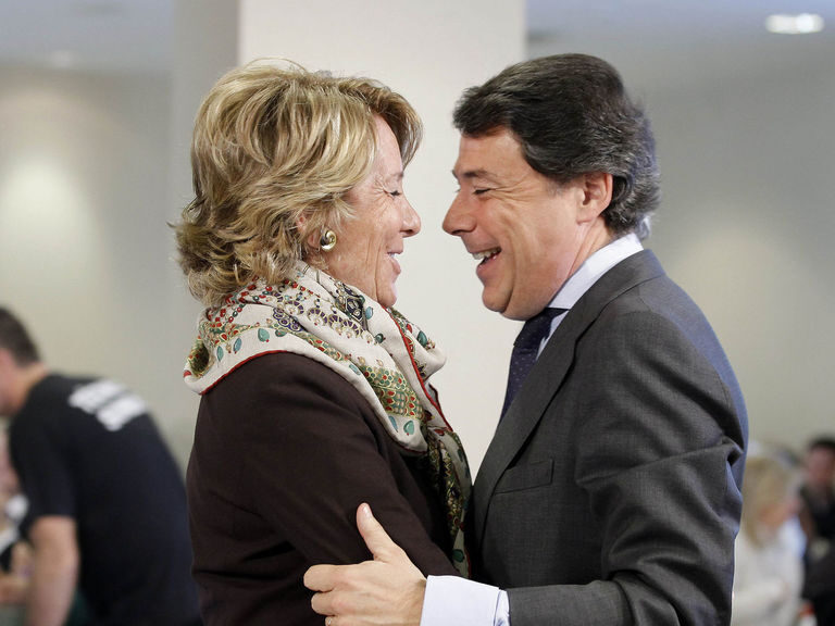 La ex jefa de Medios de la Comunidad dice que el Canal pagó para mejorar la imagen de Aguirre y González