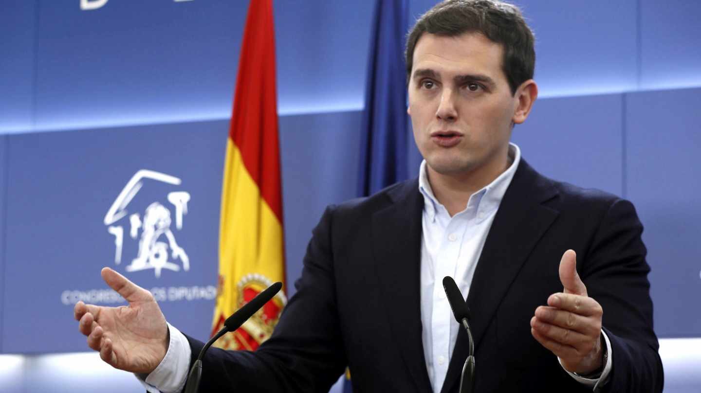 El líder de Ciudadanos, Albert Rivera, durante una rueda de prensa en el Congreso.