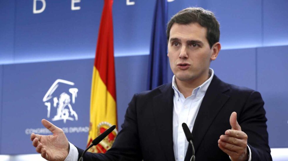 El líder de Ciudadanos, Albert Rivera, durante una rueda de prensa en el Congreso.