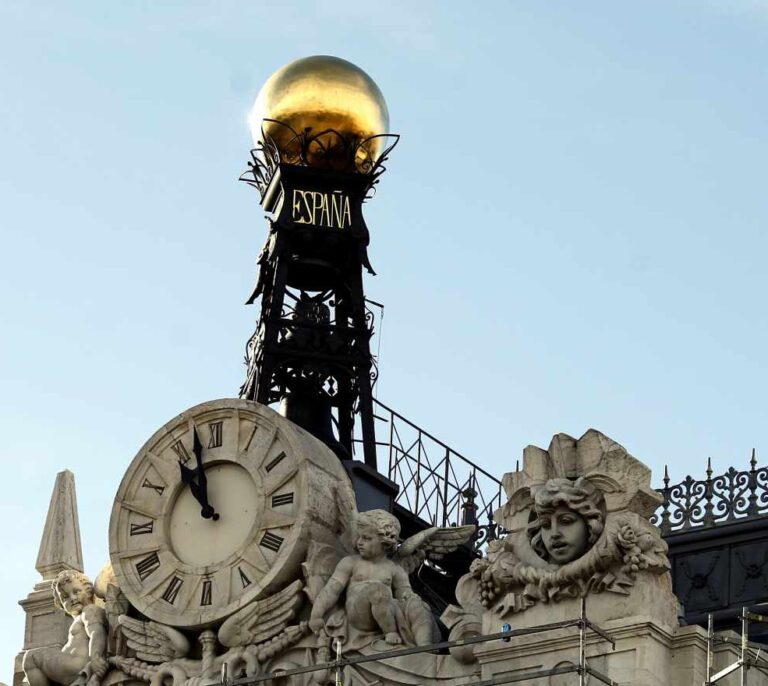 El Banco de España avisa: subir más las pensiones puede frenar la economía