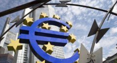 Sale a subasta la escultura del Euro de la sede del BCE por no poder costear su mantenimiento