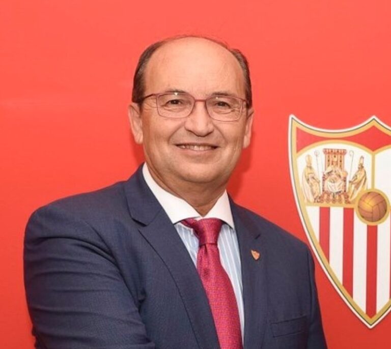 Un empleado del Sevilla dice a la juez que el presidente falsificó la firma de un socio fallecido