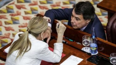 Génova apunta al "fuego ex amigo" de González o Granados tras la denuncia del máster de Cifuentes