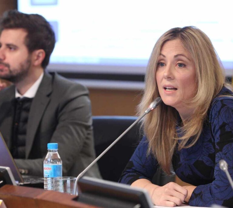 El Gobierno propone a Emma Navarro como sustituta de Escolano en el BEI