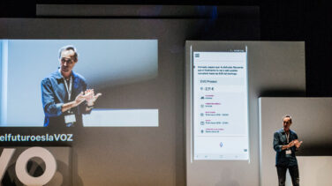 Evo presume de tecnología en plena venta y lanza un revolucionario asistente por voz
