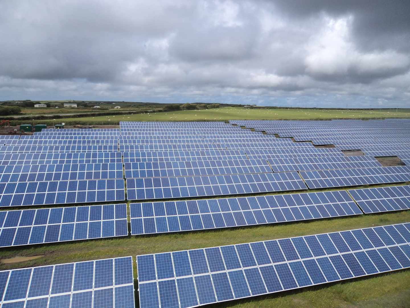 Una planta de energía solar fotovoltaica.