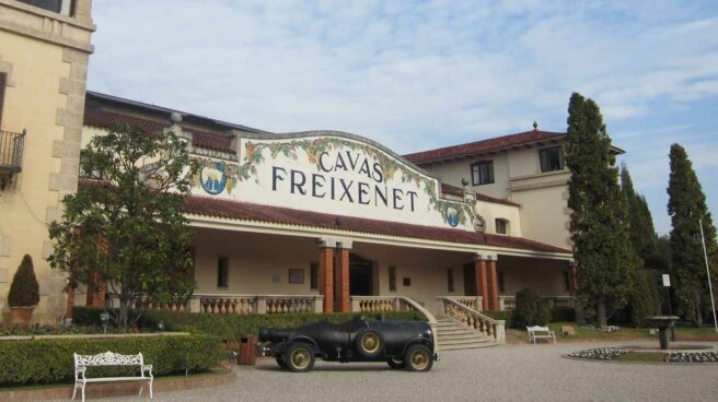 Fachada de Cavas Freixenet.