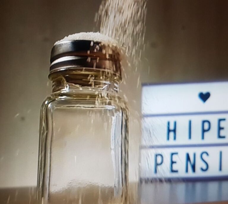 La crisis de las pensiones explicada con sal y patatas