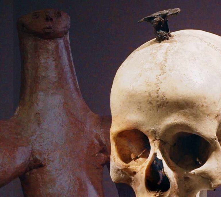 De cazadores de tesoros a arqueólogos: el poder del pasado