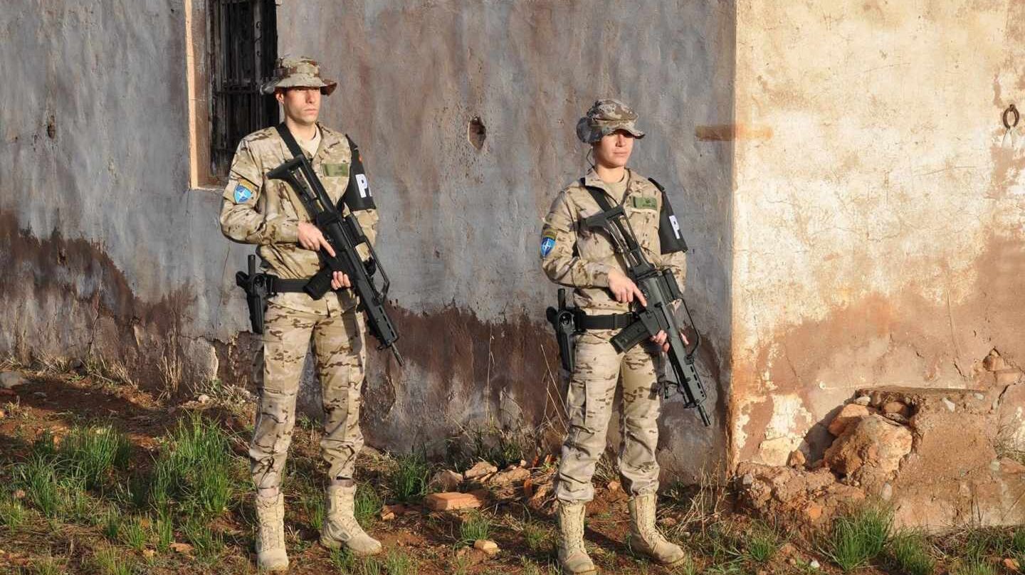 Los celíacos denuncian que están excluidos de las Fuerzas Armadas.