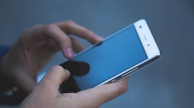 La 'app' para hacer la declaración de la renta desde el móvil estará disponible esta semana