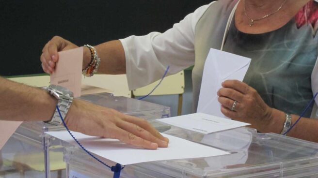 mujer_votando