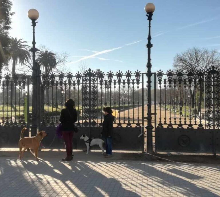 Cierran el Parque de la Ciutadella de Barcelona coincidiendo con el pleno del Parlament