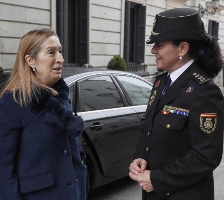 Ana Pastor: “Hay medidas a favor de la mujer que la alejan del mundo laboral”