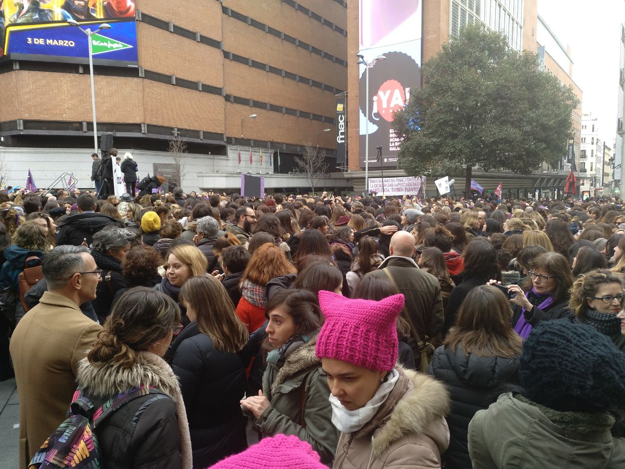 Concentración en Callao de #LasPeriodistasParamos.