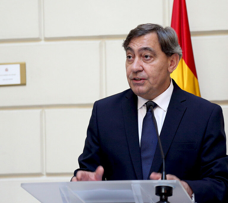 Nueva orden polémica del fiscal general: prisión para Falciani en contra de los fiscales