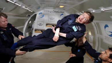 Hawking: lejos de Einstein, cerca del pueblo