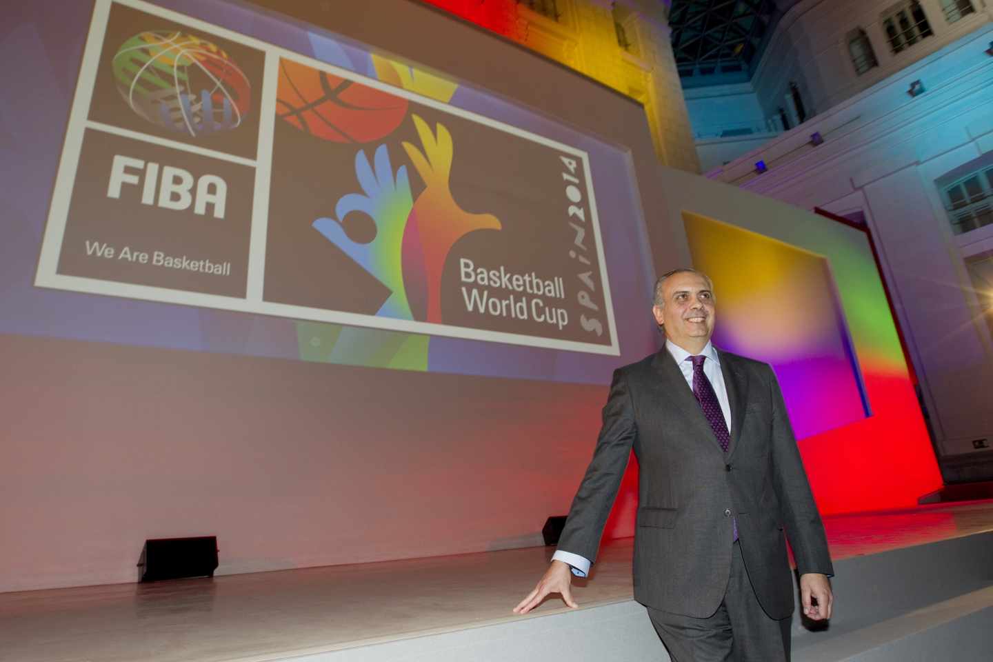 José Luis Sáez, en un acto promocional de la Copa del Mundo 2014.