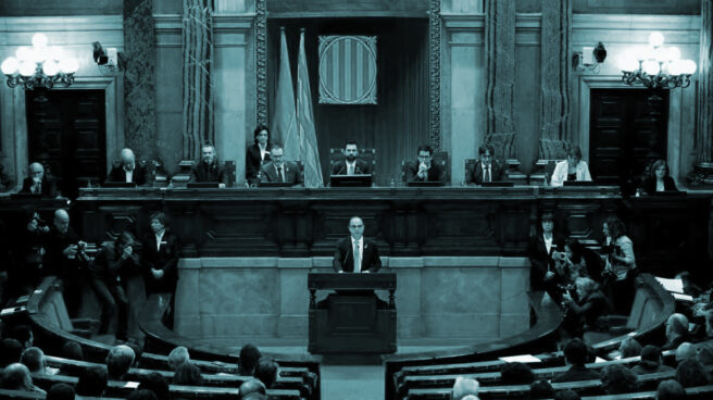 Jordi Turull, en el pleno de investidura en el Parlament. Jordi Turull, en el pleno de investidura en el Parlament.