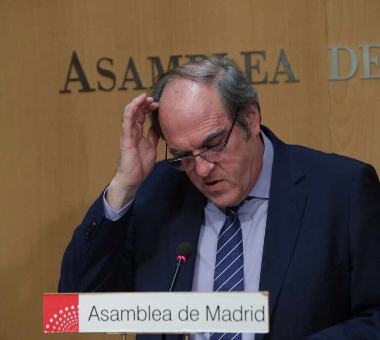 La moción de censura decae y el PP retiene la Presidencia de la Comunidad de Madrid