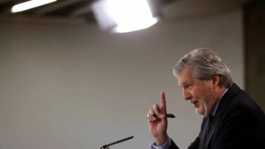 El Gobierno evita apoyar expresamente a Cifuentes: "Es un tema universitario"