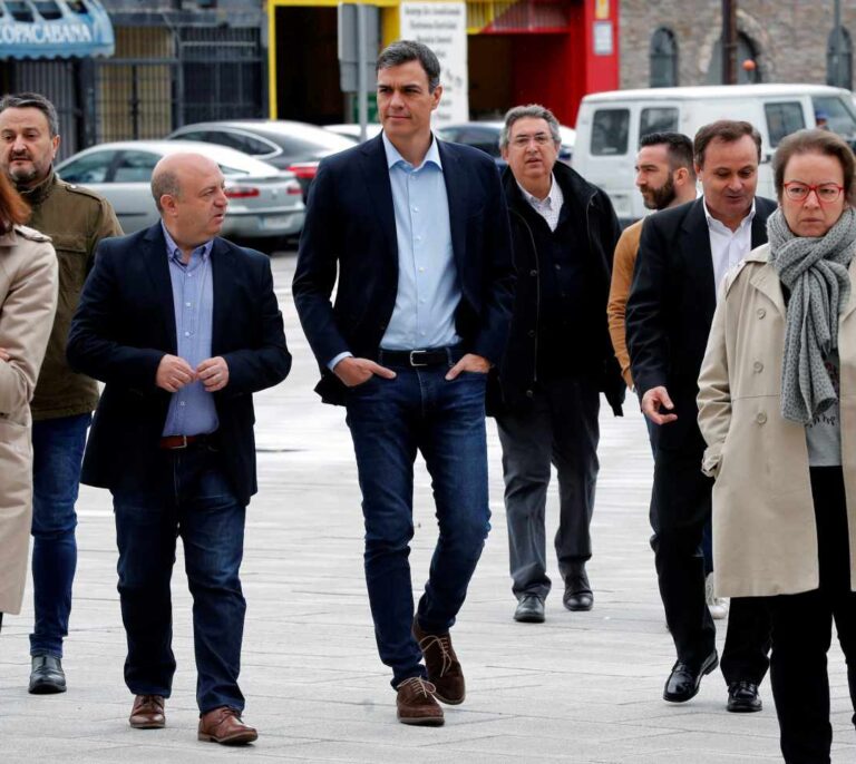 El PSOE no se contenta con la dimisión de Cifuentes y pide a C's que eche al PP