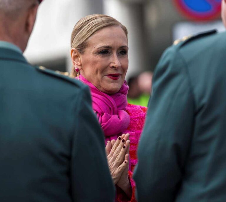 Rajoy no tiene prisa en hablar con Cifuentes: "Hay tiempo hasta el 7 de mayo"