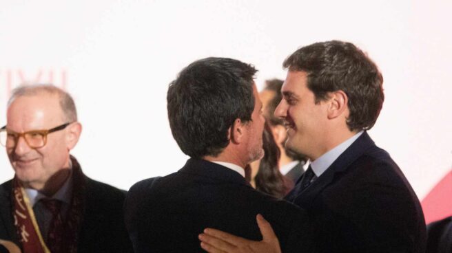 Manuel Valls y Albert Rivera, en los premios de Societat Civil Catalana.
