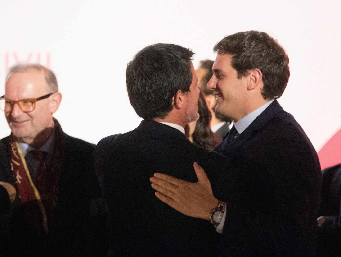 Manuel Valls y Albert Rivera, en los premios de Societat Civil Catalana.