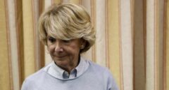 El juez acusa a Aguirre de "autorizar" un plan para desviar fondos públicos madrileños