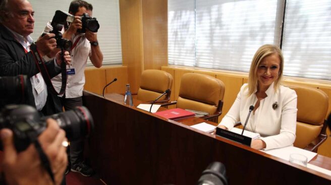 Cifuentes, cuando compareció en la comisión de investigación de la corrupción política en la Comunidad de Madrid el pasado mes de junio.