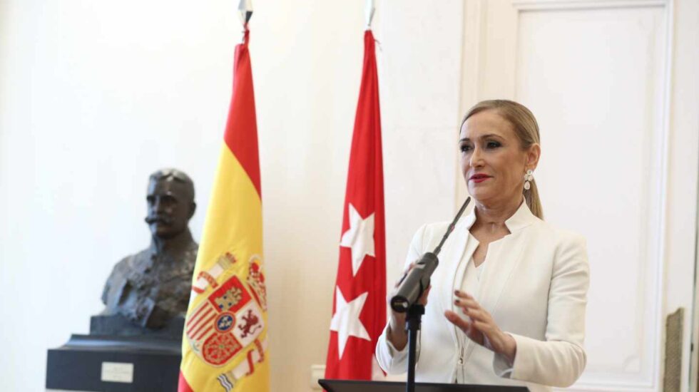 Cristina Cifuentes, durante su comparecencia para anunciar su dimisión como presidenta de la Comunidad de Madrid.