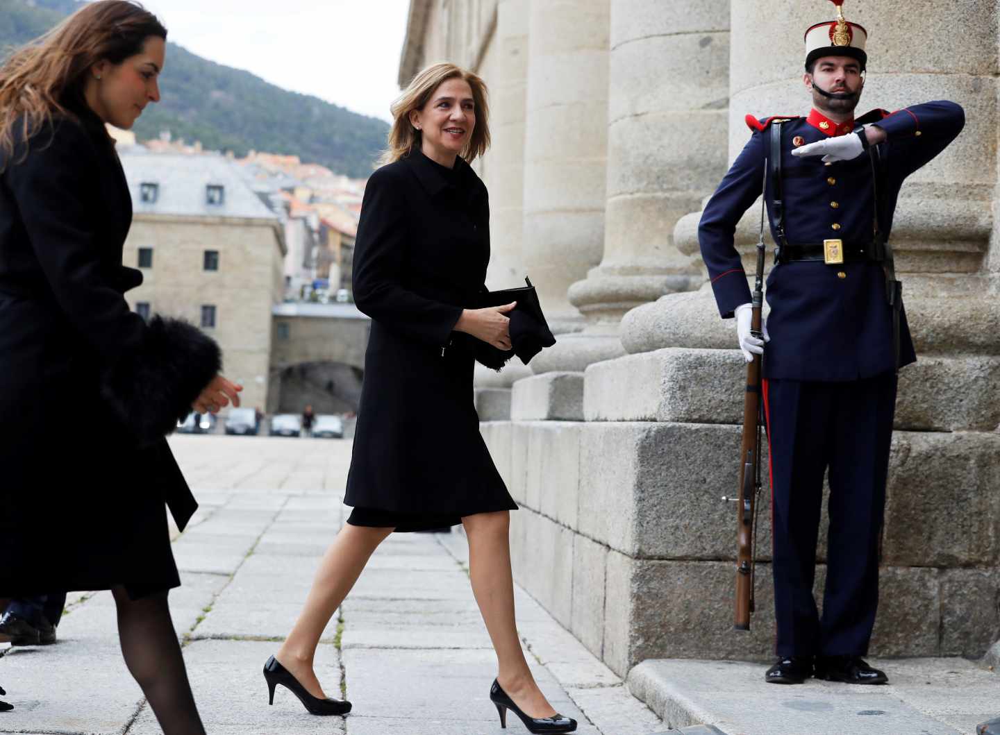 La infanta Cristina llega al Monasterio de San Lorenzo de El Escorial.