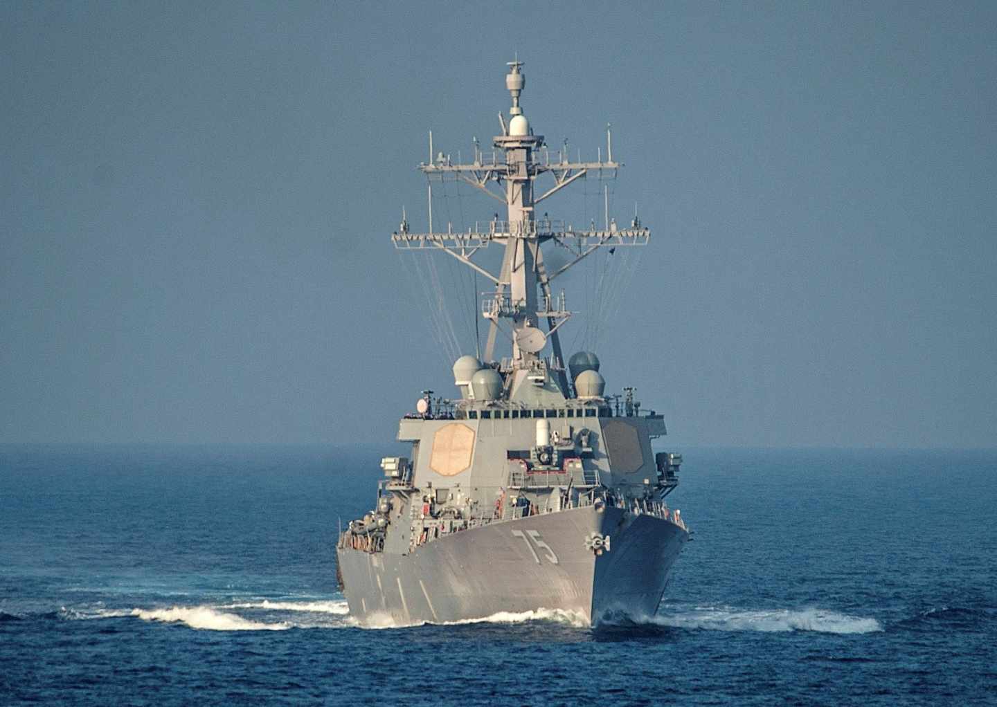 El destructor USS Donald Cook es el mayor activo de EEUU en las aguas del Mediterráneo oriental