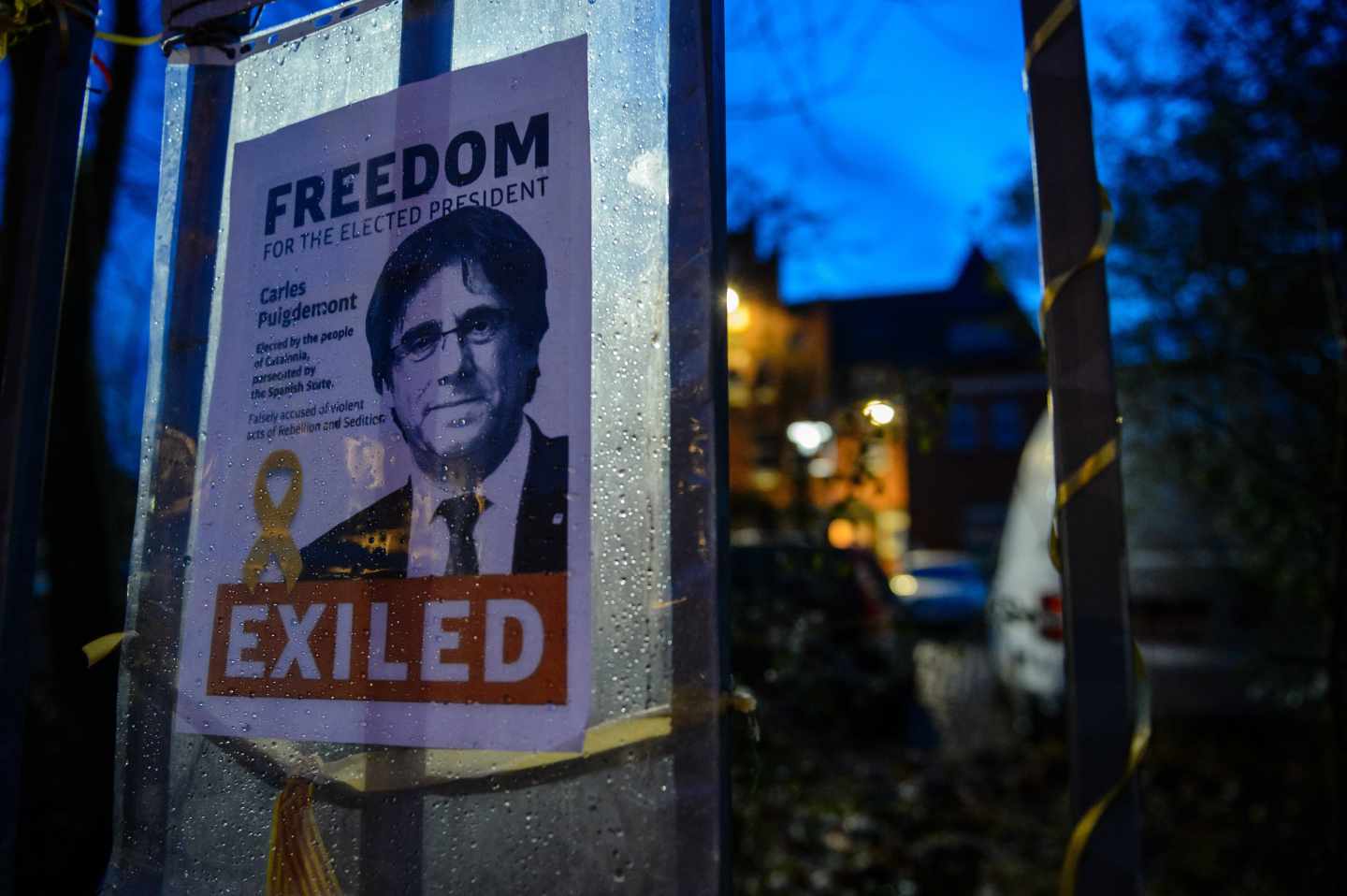 Cartel de Puigdemont en la prisión de Neumuenster.