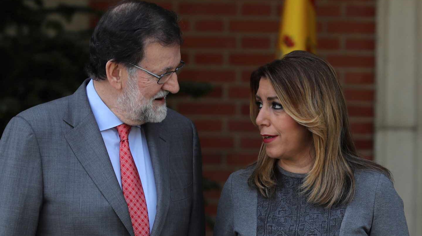 Mariano Rajoy recibe a Susana Díaz en la Moncloa.
