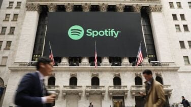 Spotify da a sus usuarios gratuitos la opción de elegir canciones y ahorrarse datos