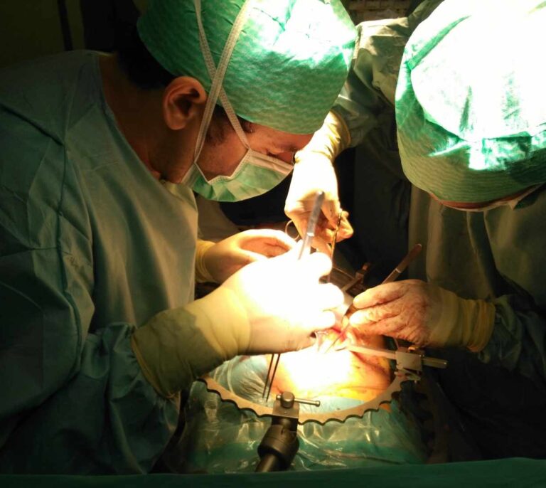 España prevé realizar en mayo el primer trasplante cruzado internacional de riñón