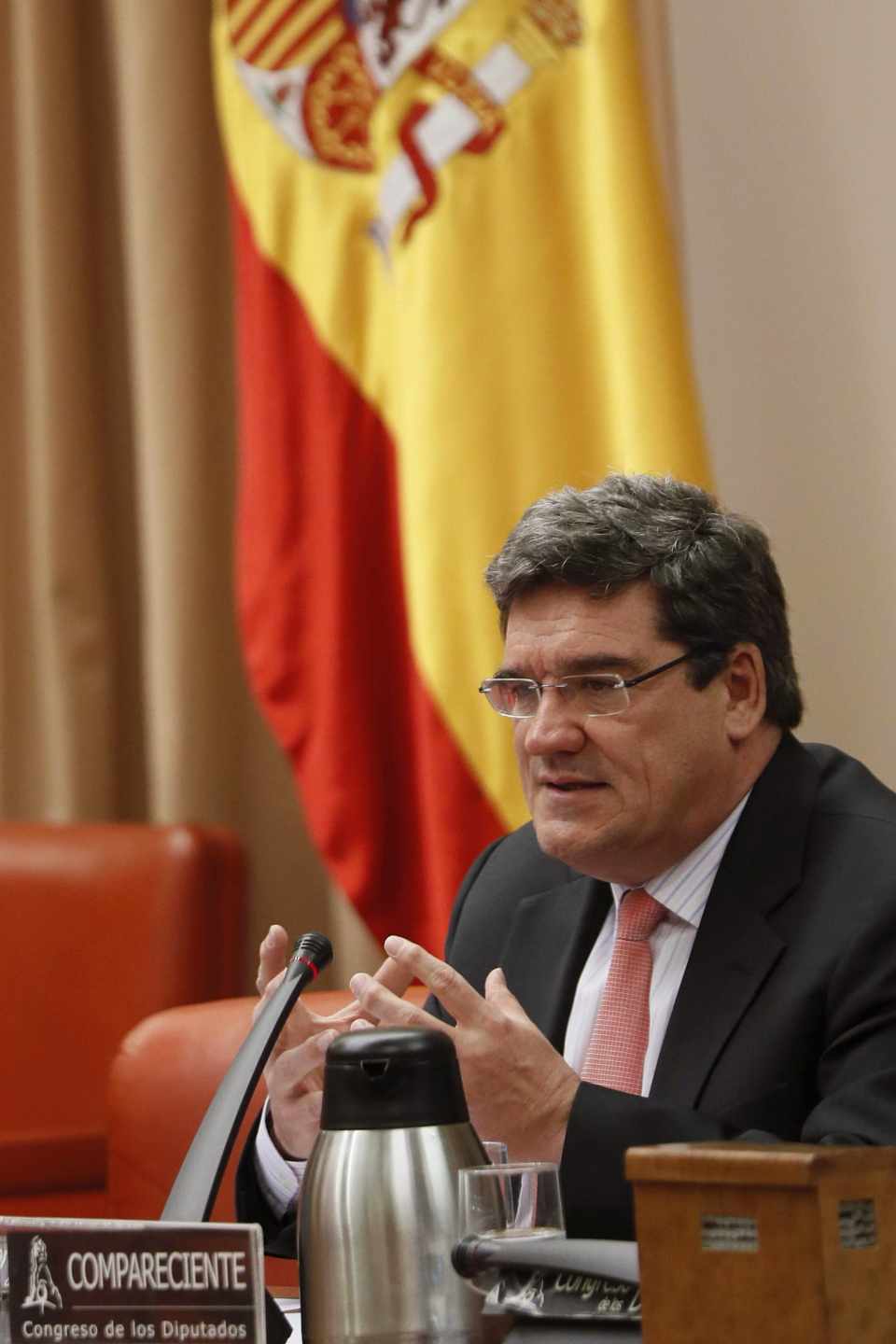 El presidente de la AIReF, José Luis Escrivá, durante su comparecencia en el Congreso de los Diputados.