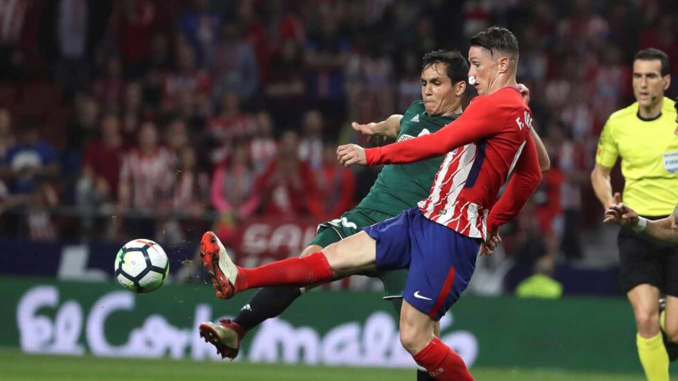 Partido de Liga disputado entre el Atlético de Madrid y el Betis.