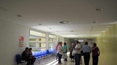Un paciente agrede a un médico y le deja en el suelo inconsciente