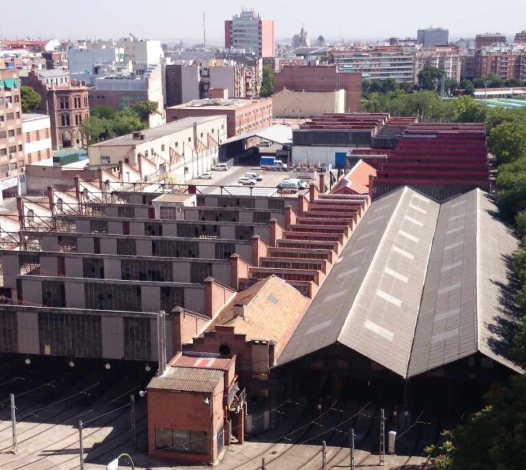 Carmena desatasca la última gran operación, el plan de viviendas de las cocheras del Metro
