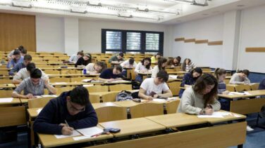 Aprobado un decreto de becas "insuficiente" según los sindicatos de estudiantes